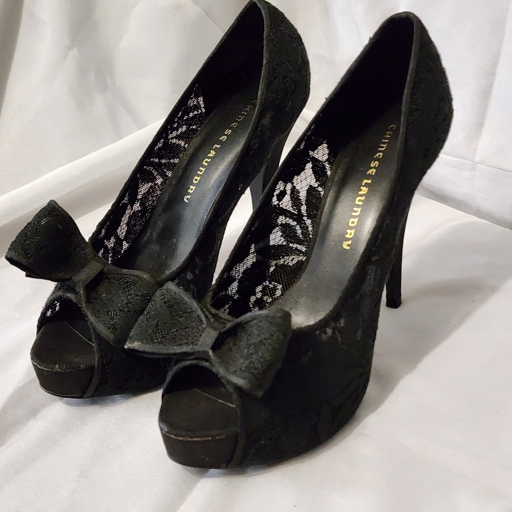SOLD  Chinese Laundry Black Peep-Toe Heels with Bow Size 10